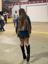Cargar imagen en el visor de la galería, FRINGE DENIM JACKET