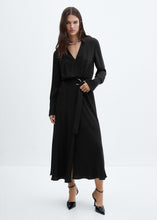 Cargar imagen en el visor de la galería, Black Belted Mid Dress