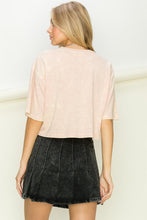 Cargar imagen en el visor de la galería, CASUAL CREW NECK CROPPED TEE